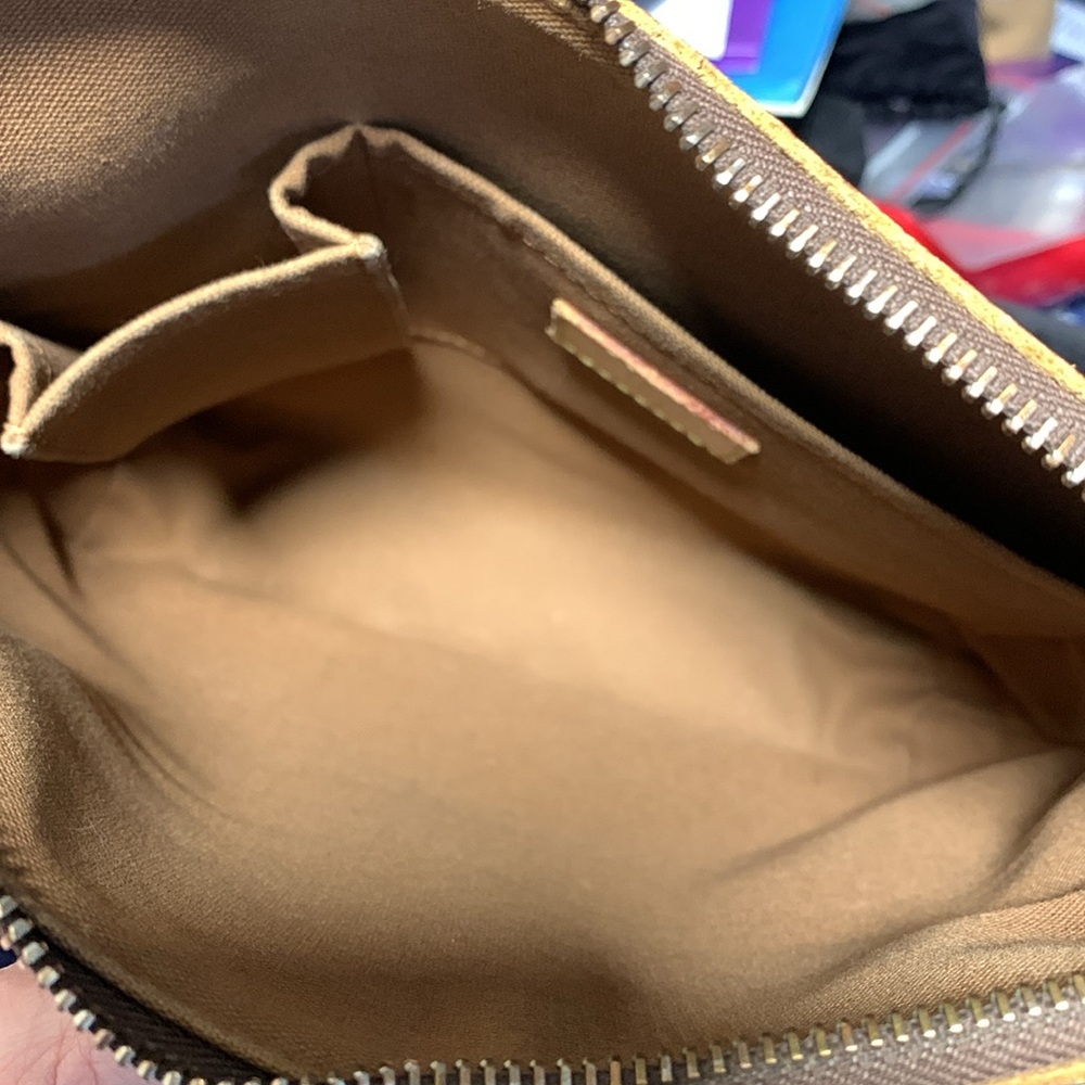 Authentic Louis Vuitton Odeon bag MM - Picture 5 of 7